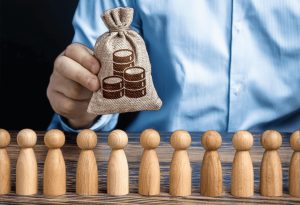 多くの中小企業や個人事業主を支援する資金調達サービス