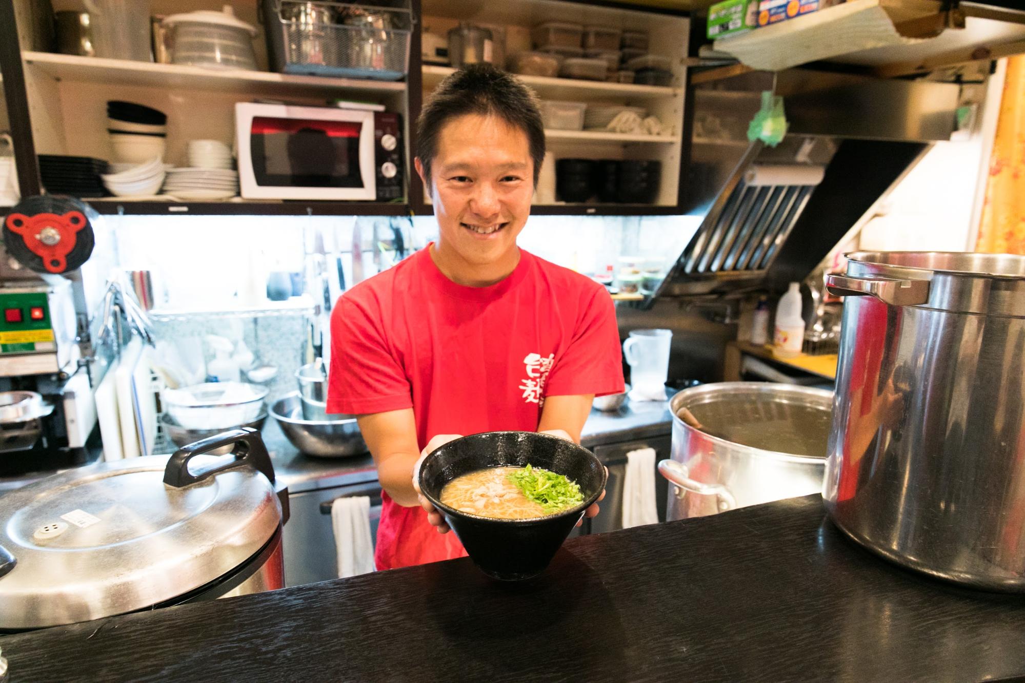ダブルワークで飲食店経営！「台湾麺線」が経理業務を月２時間に短縮させた仕組みとは