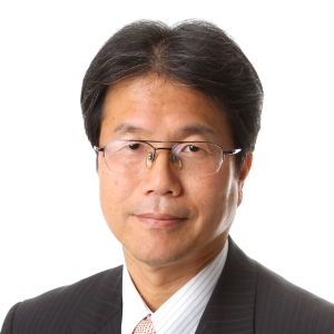 顔写真：青野 泰弘（あおの やすひろ）