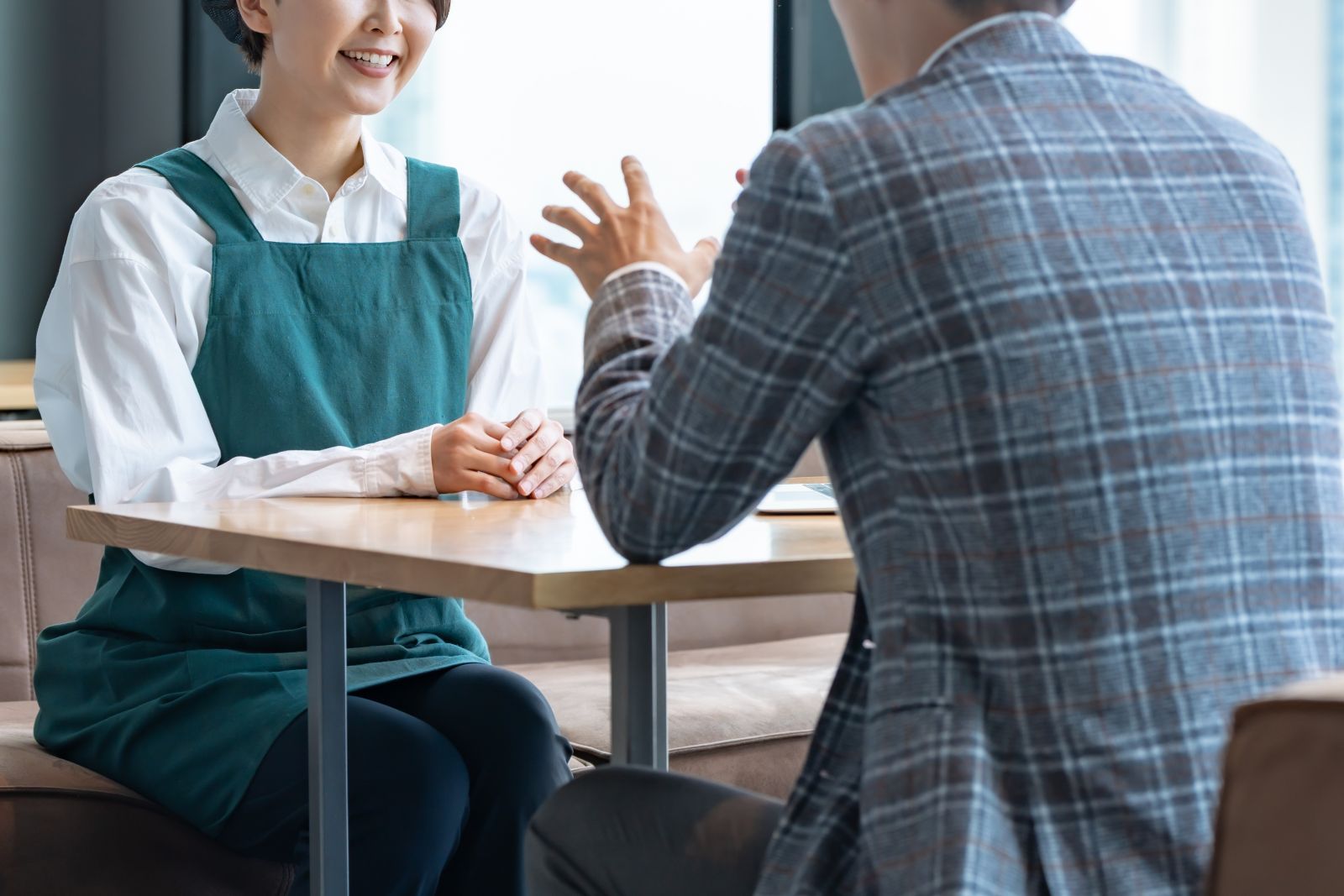 フランチャイズ開業の基礎知識、仕組みとメリット・デメリットを整理する