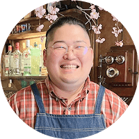 顔写真：焼き鳥 けむりのスタッフ