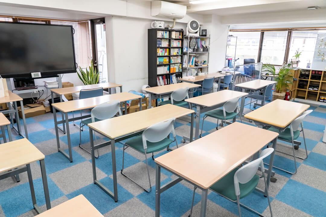 シフトボードでの連携により、久しぶりのスタッフにも連絡しやすい状態に 税理士に提出する資料作成時間も削減されました