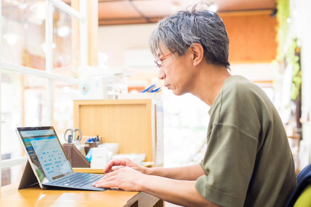 コロナ禍で入店制限の必要性からスタッフを増員 手書きによるシフト管理から『Airシフト』でのシフト管理に変更