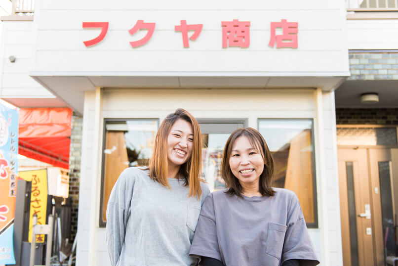 業務連絡や給与計算を直観的な操作でできる点が『シフトボード』の魅力